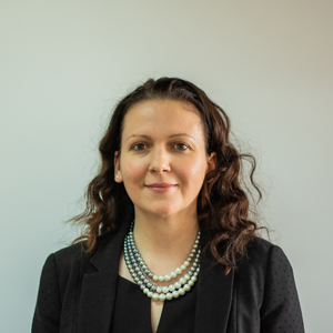 Erzsébet Péter, PhD